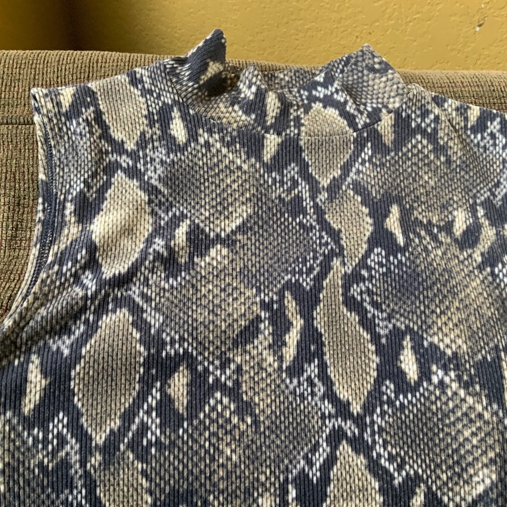 Animal Print Women’s Shirt Size 11/12